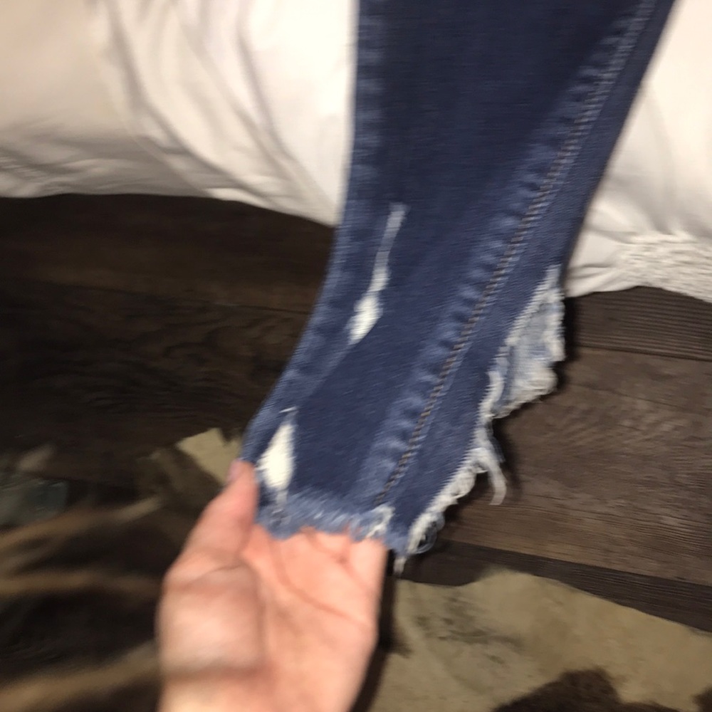 jeans - Picture 2 of 3